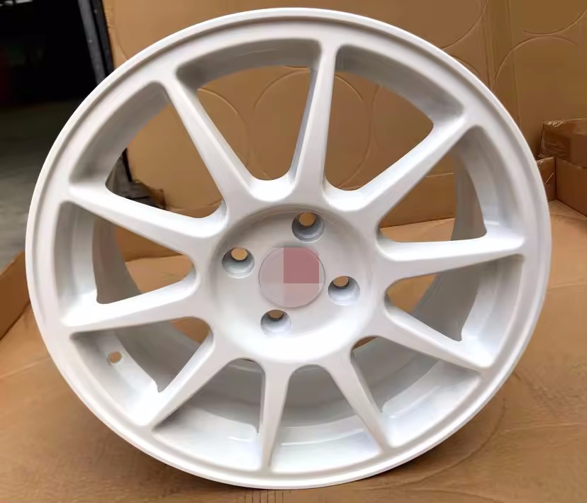 GO Trailer's 14- and 16-inch 4×100 PCD multi-spoke alloy wheels