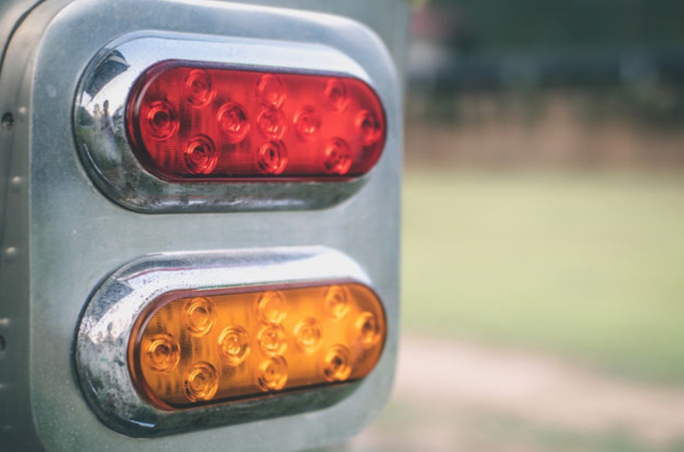 How to Replace Trailer Taillights