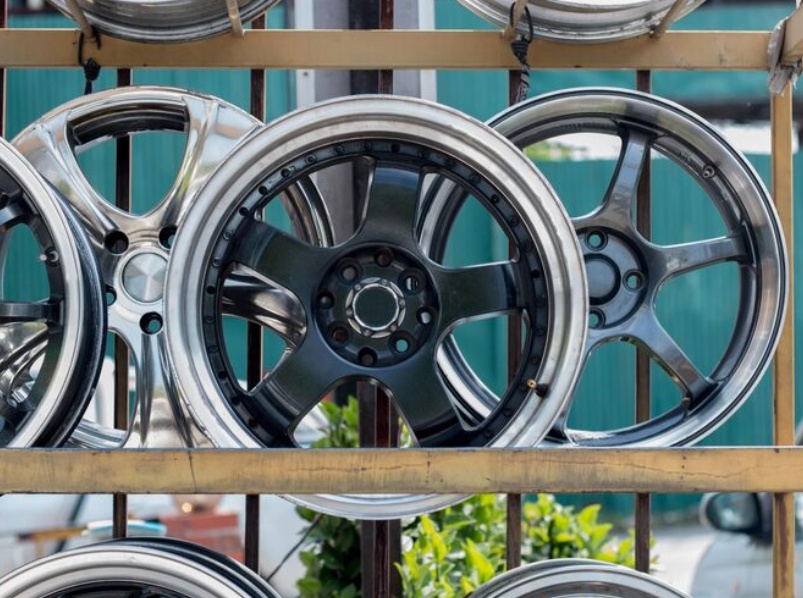 Painted Wheels Increase Value and Life of Trailer