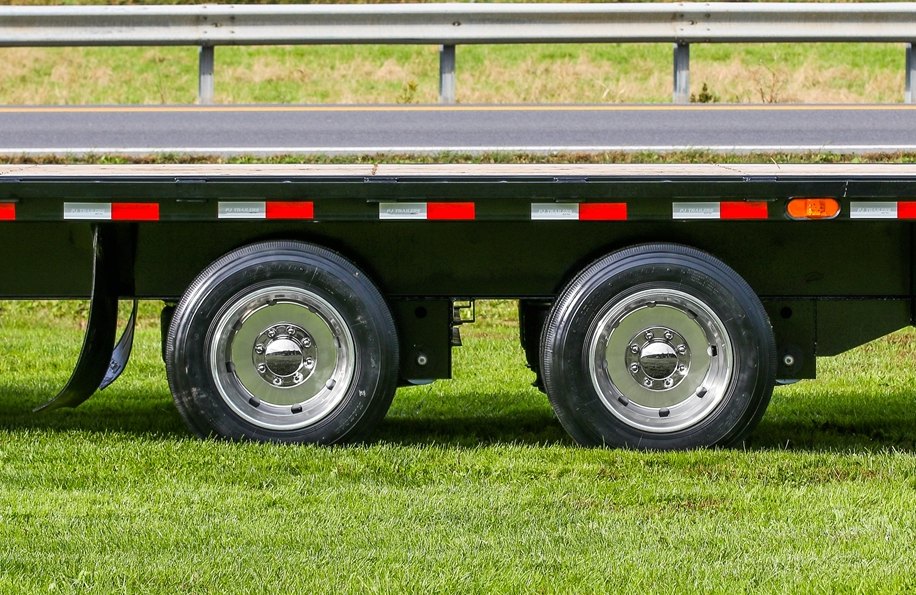Choose the Right Trailer Tyre Size and Load Range for Your Hauling Needs